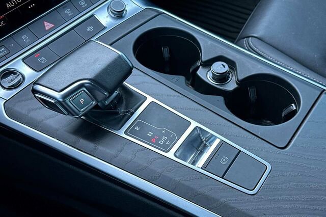 Used 2022 Audi A6 2.0T Premium image 19