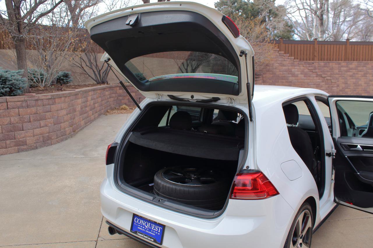 Used 2017 Volkswagen GTI S image 37