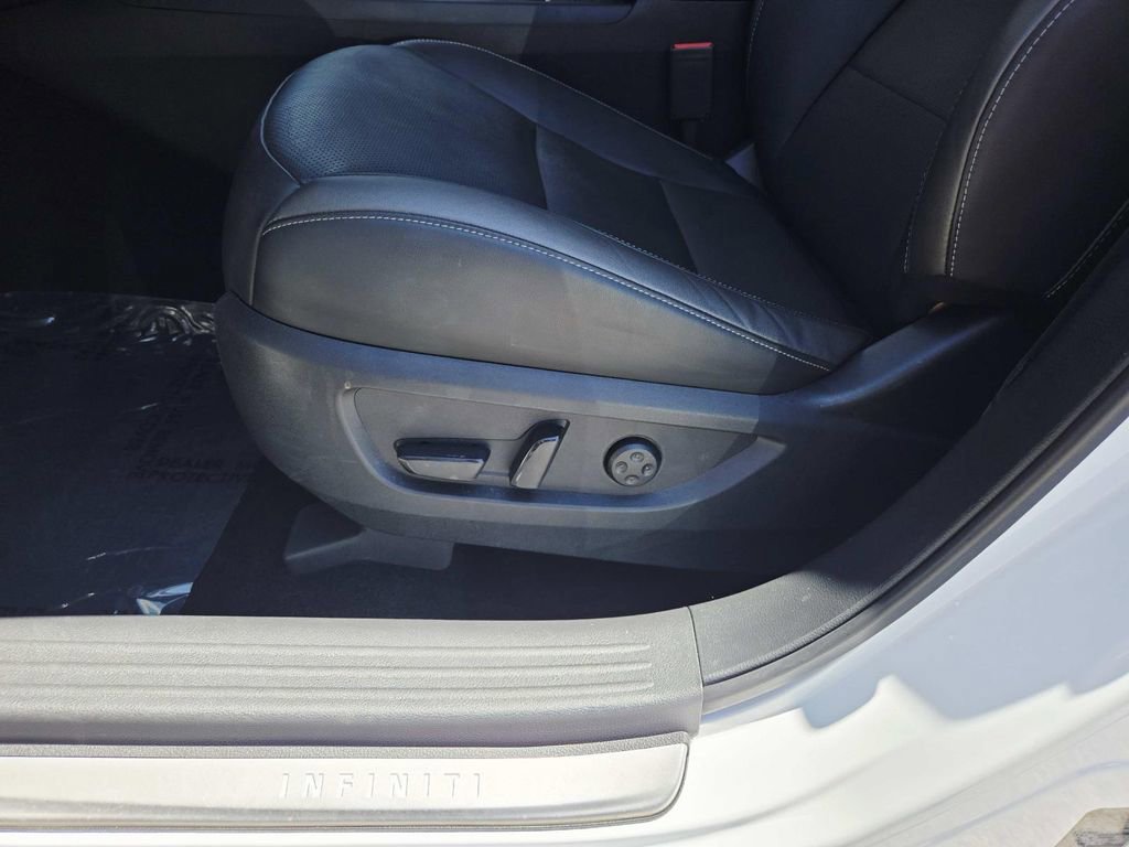 Used 2024 INFINITI QX50 Luxe AWD/4WD image 37