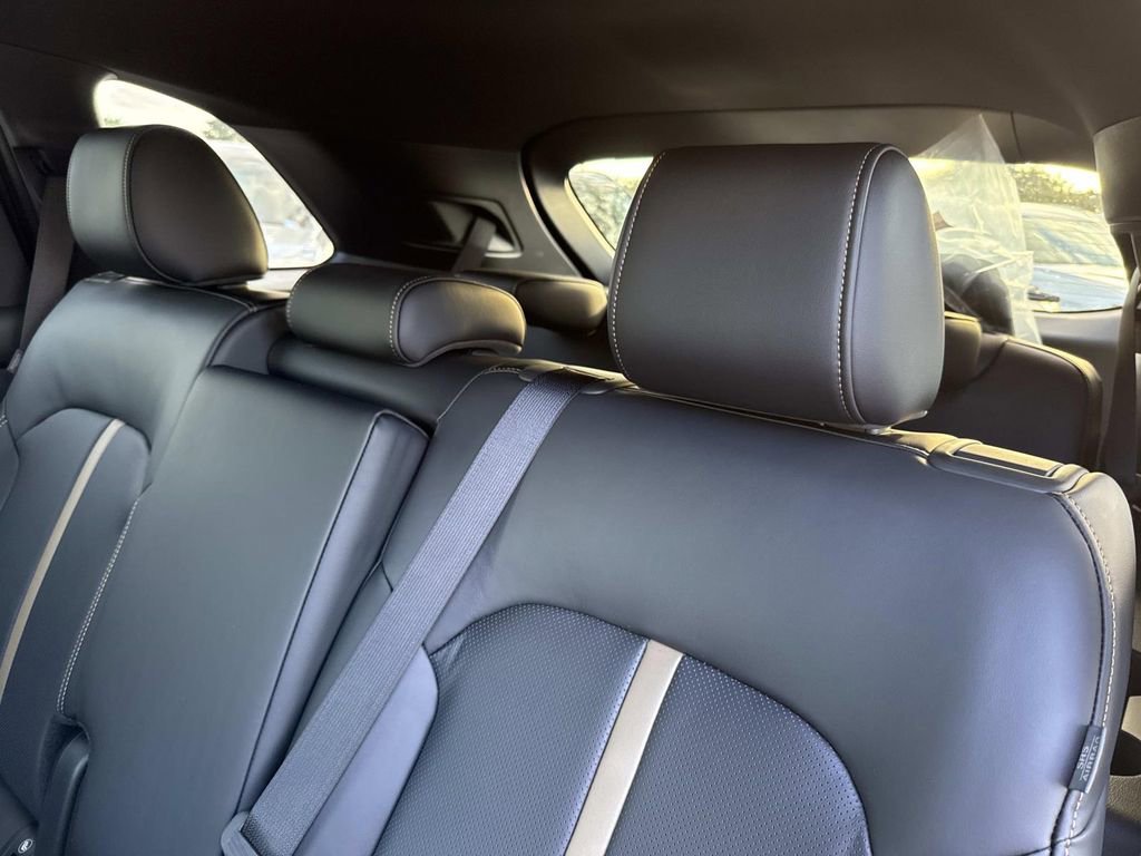 New 2026 MAZDA CX-90 3.3 Turbo w/ Premium Plus Pkg image 17