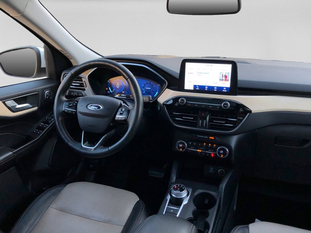 Used 2021 Ford Escape Titanium w/ Titanium Elite Package AWD/4WD image 15