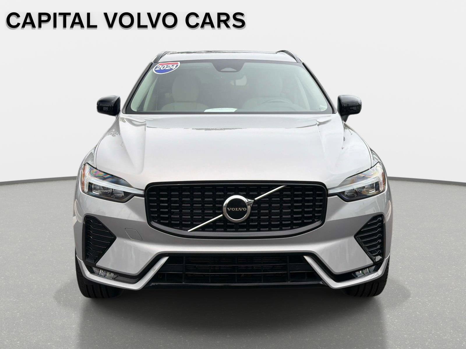 Certified 2024 Volvo XC60 B5 Core w/ Protection Package Premier AWD/4WD image 2