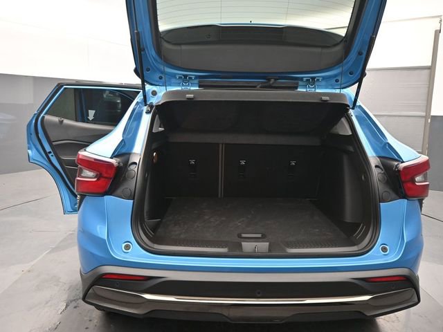 Used 2025 Chevrolet Trax ACTIV w/ Driver Confidence Package image 8