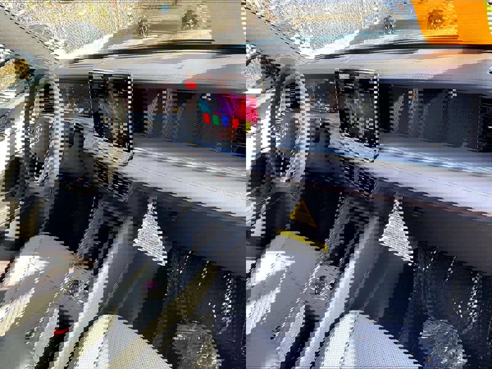 New 2026 Volkswagen Tiguan SE R-Line image 10