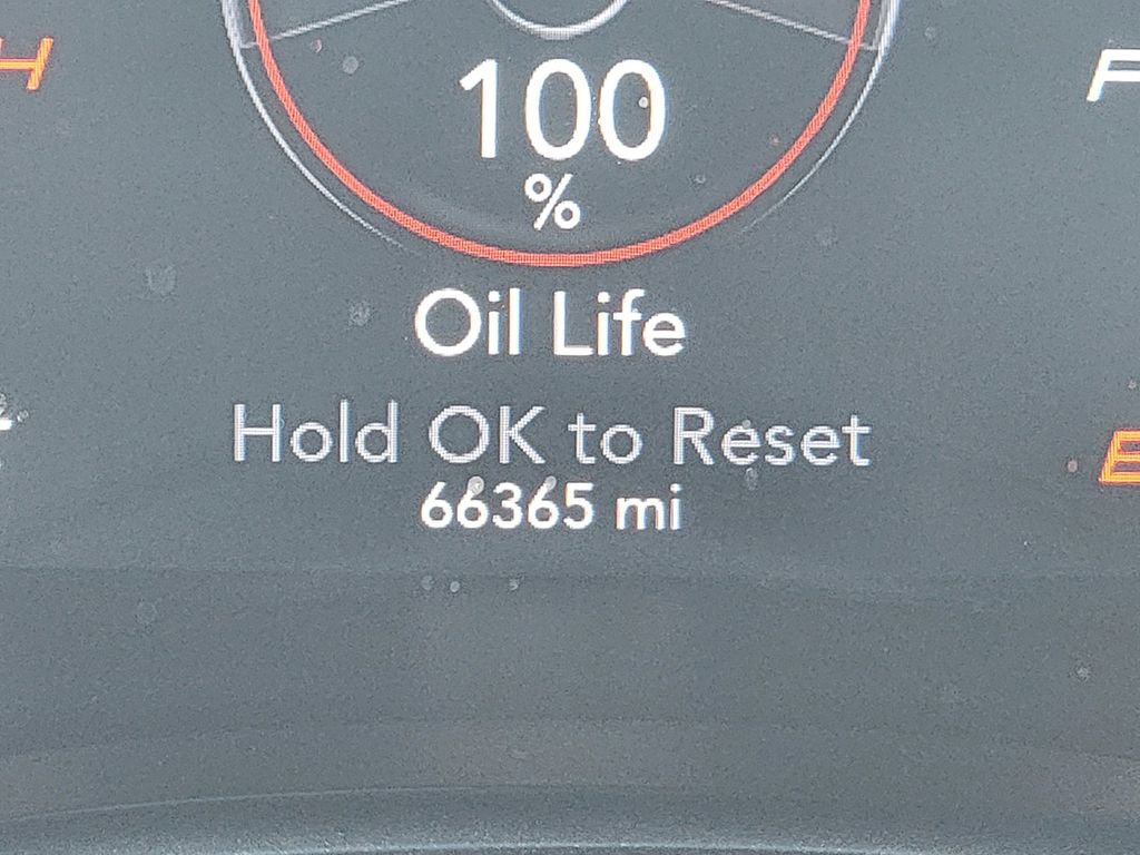 Certified 2022 Dodge Charger R/T w/ Blacktop Package image 40