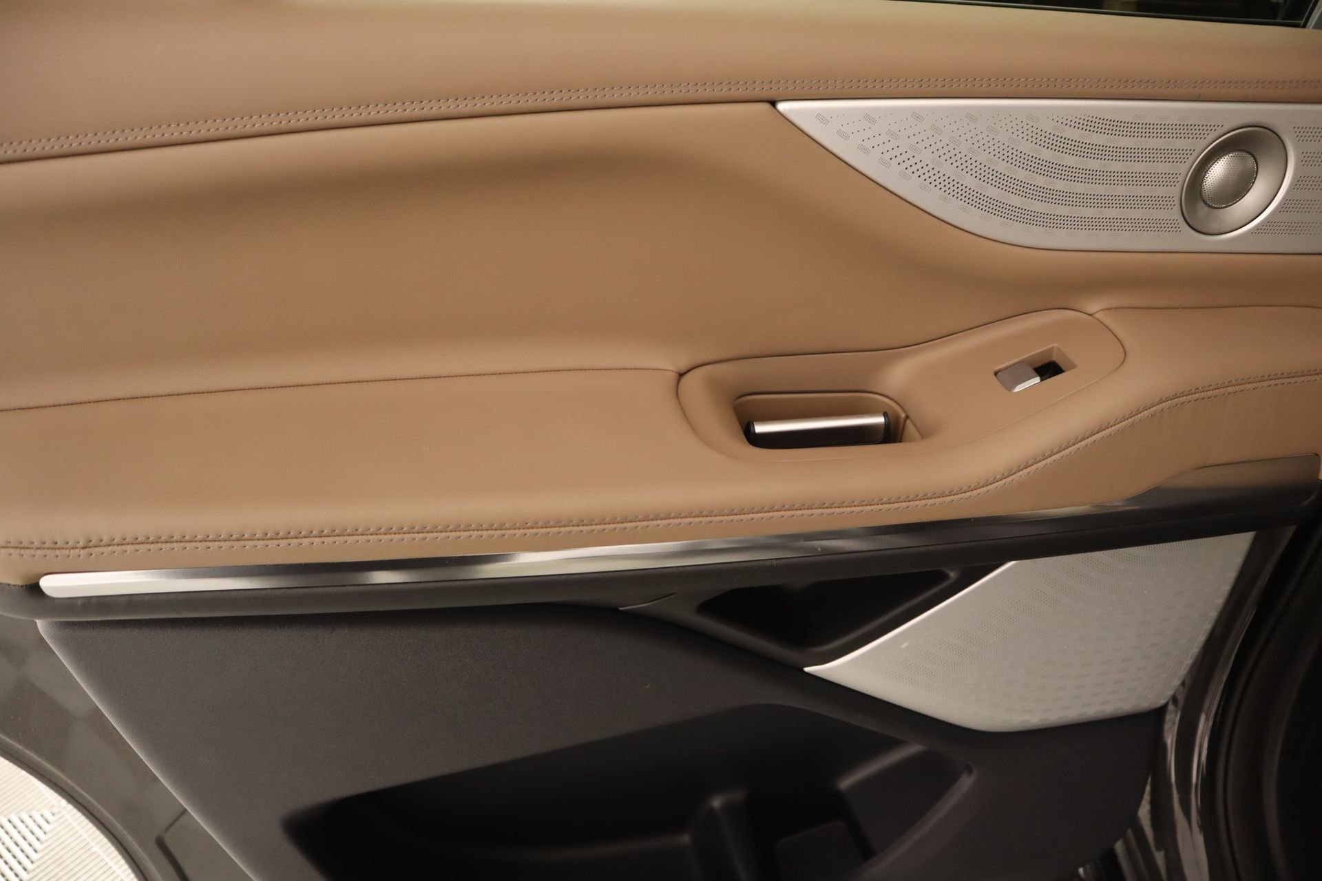 New 2026 Lincoln Navigator L Black Label image 18