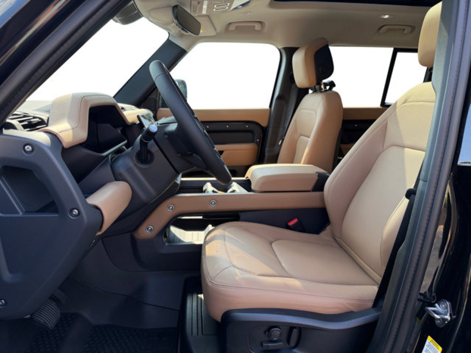 New 2026 Land Rover Defender 110 S AWD/4WD image 10