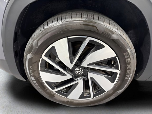 Used 2024 Volkswagen Atlas SE w/ Panoramic Sunroof Package image 39