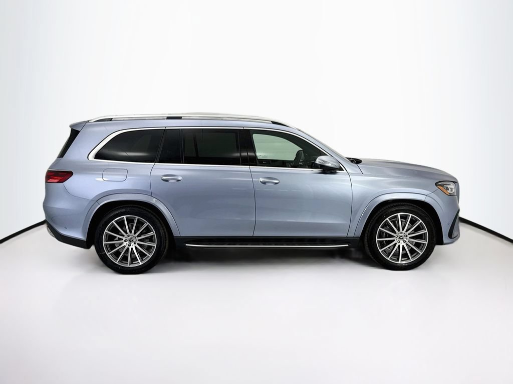 New 2026 Mercedes-Benz GLS 450 4MATIC image 4