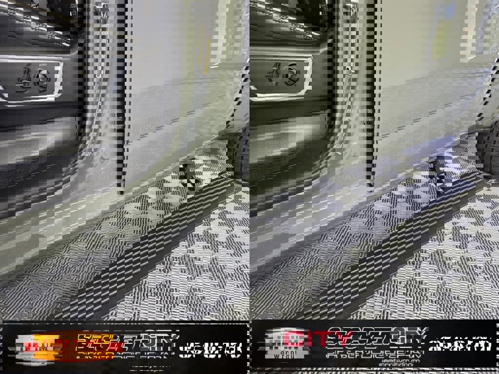 New 2026 RAM 1500 Laramie w/ Night Edition image 28