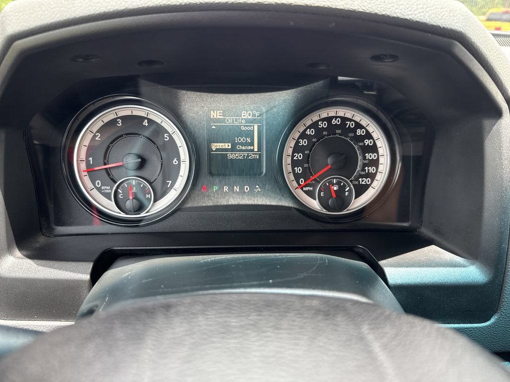 Used 2017 RAM 1500 Classic SLT RWD image 18