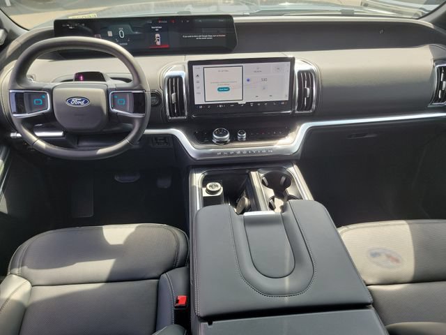 New 2027 Ford Expedition Max Platinum w/ Stealth Performance Package AWD/4WD image 13