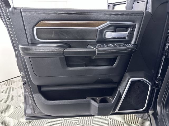 Used 2024 RAM 2500 Laramie AWD/4WD image 23