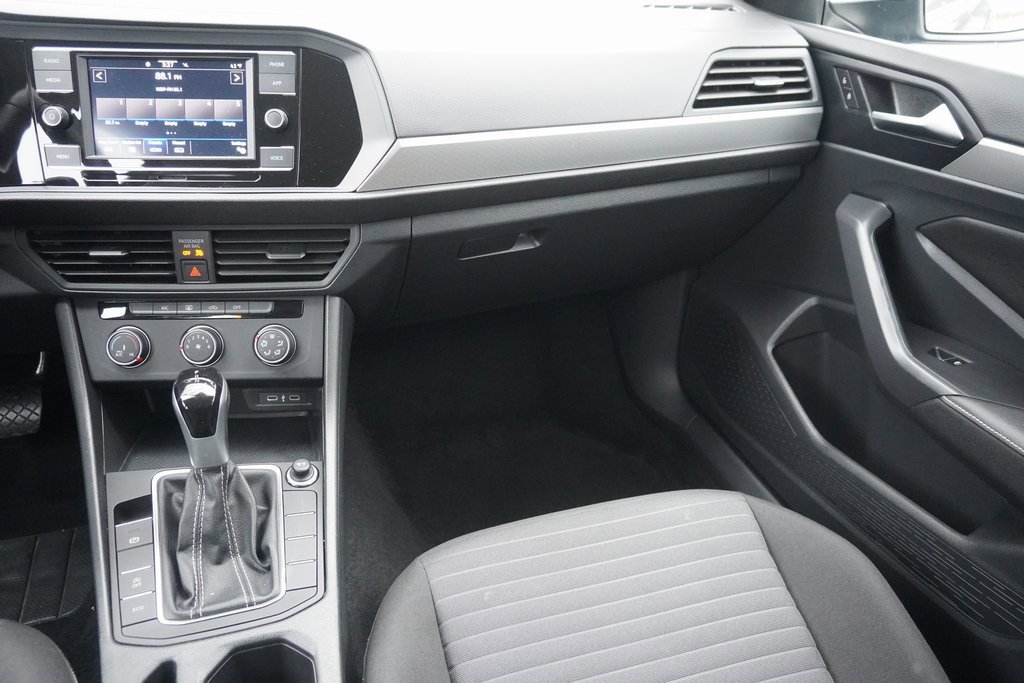 Used 2024 Volkswagen Jetta S image 18