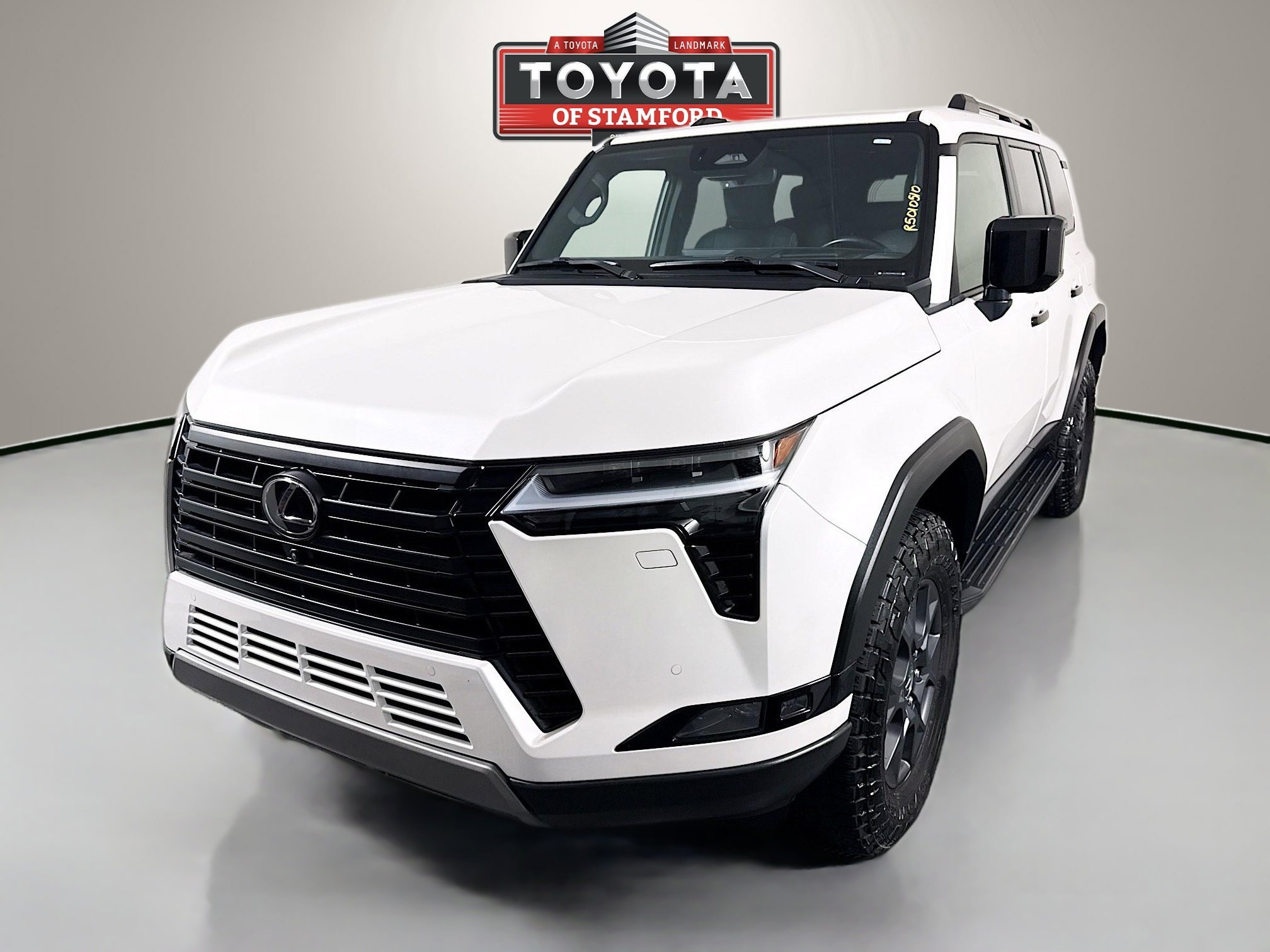 Used 2024 Lexus GX 550 AWD/4WD image 3