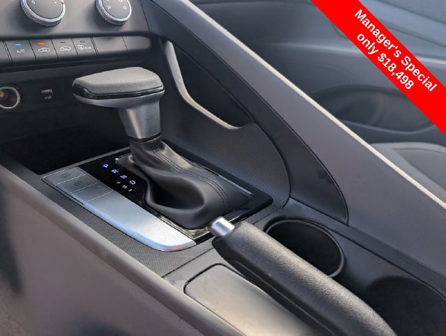 Certified 2024 Hyundai Elantra SE FWD image 20
