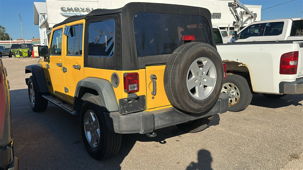 Used 2015 Jeep Wrangler Unlimited Sport w/ Quick Order Package 24S AWD/4WD image 4
