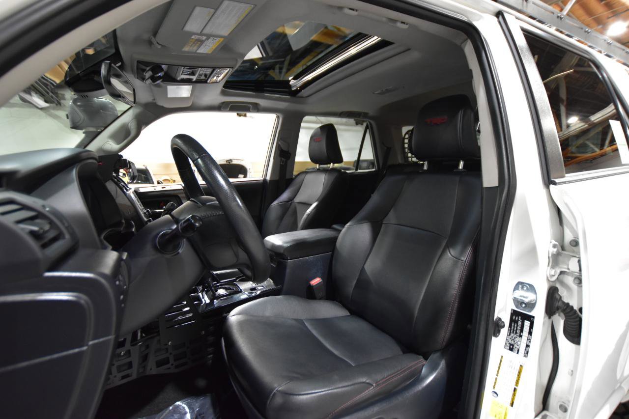Used 2021 Toyota 4Runner Venture w/ Moonroof Package AWD/4WD image 52