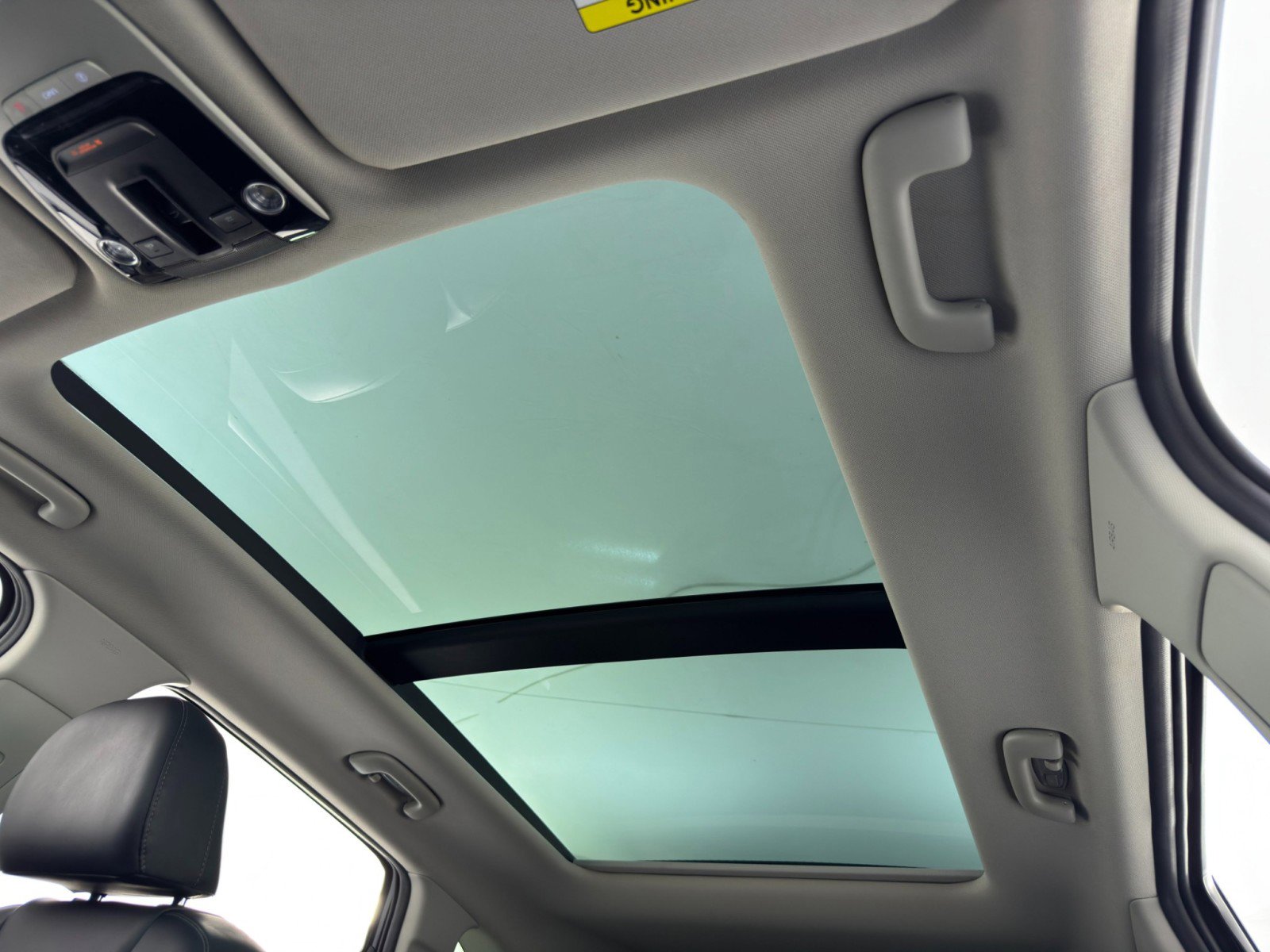 Used 2021 Kia Sorento EX w/ Panoramic Sunroof Package image 11