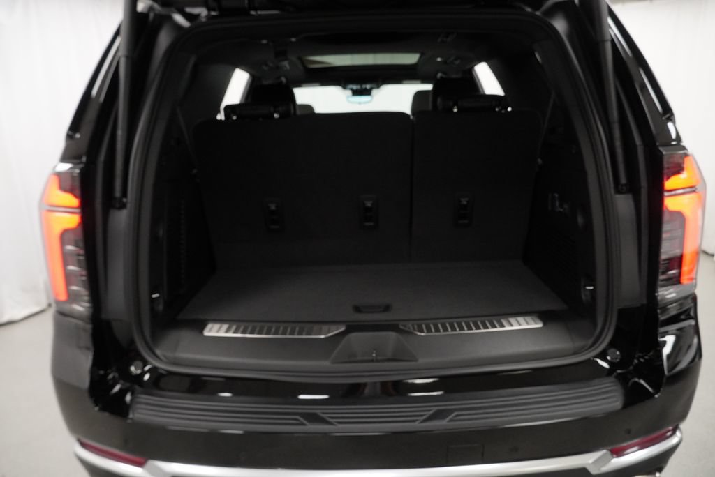 New 2026 Chevrolet Tahoe High Country AWD/4WD image 28