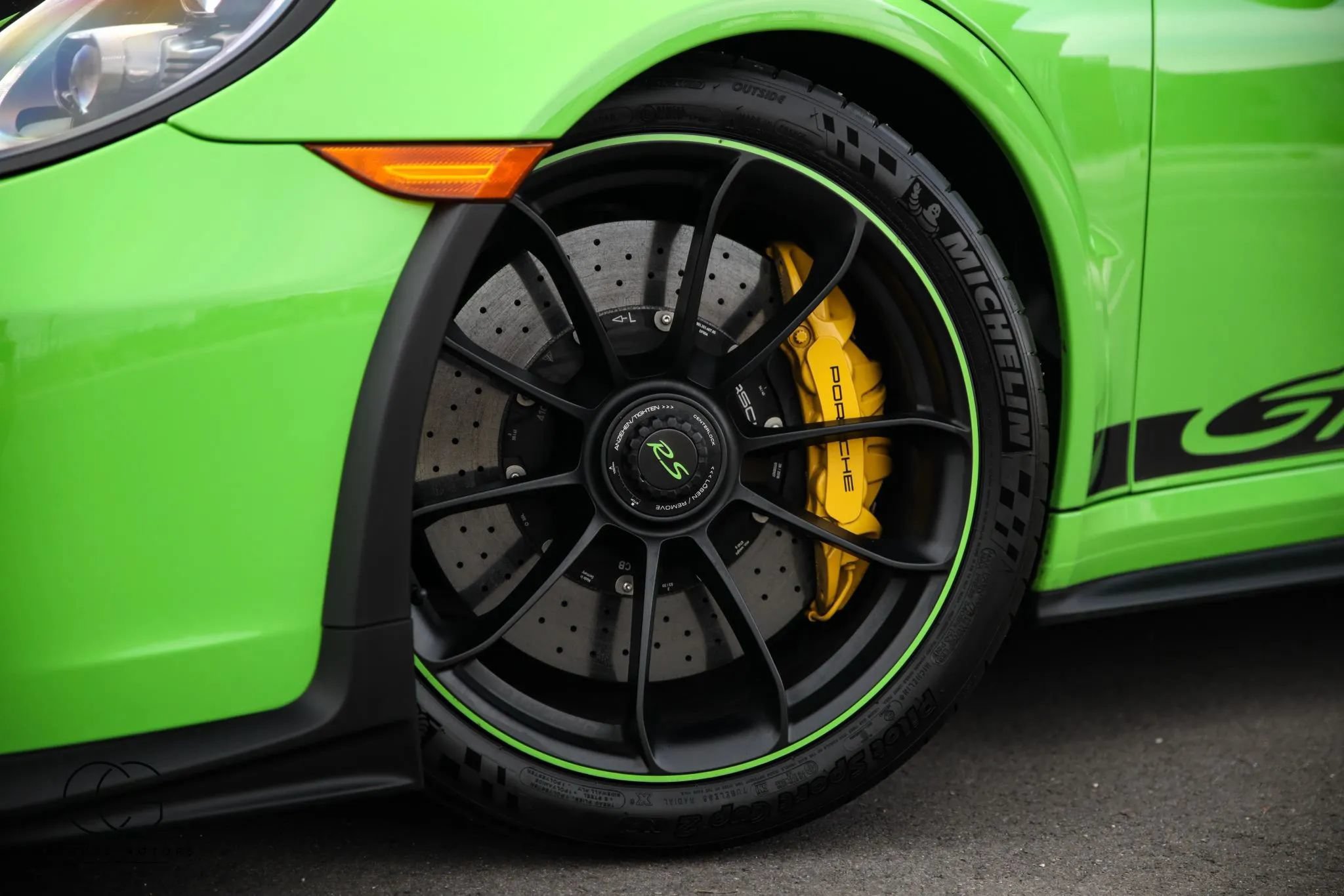 Used 2019 Porsche 911 GT3 RS RWD image 6