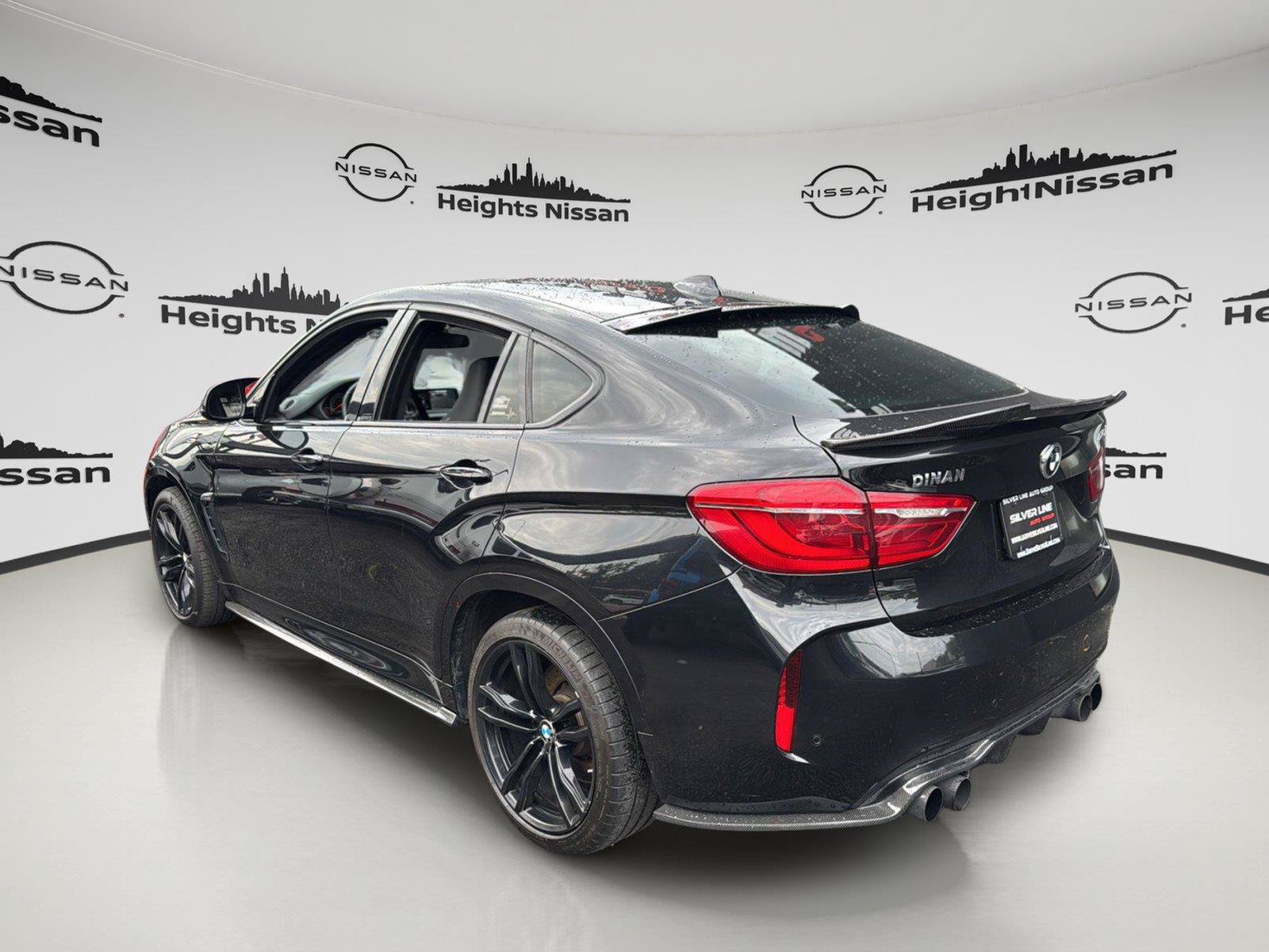 Used 2017 BMW X6 M AWD/4WD image 3