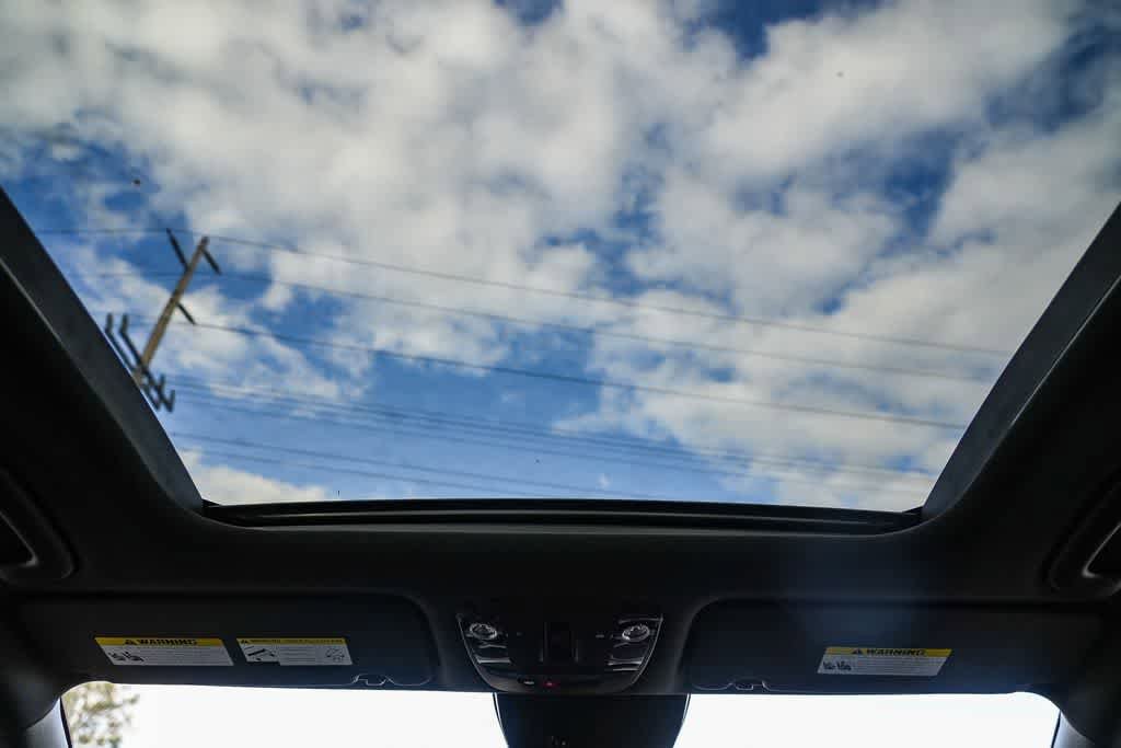 Certified 2025 Kia Sportage X-Line AWD/4WD image 16