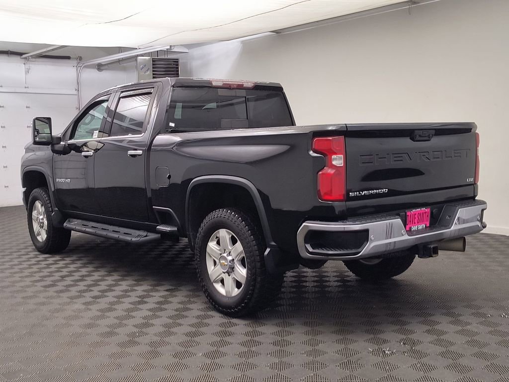 Used 2021 Chevrolet Silverado 3500 LTZ w/ LTZ Plus Package image 3