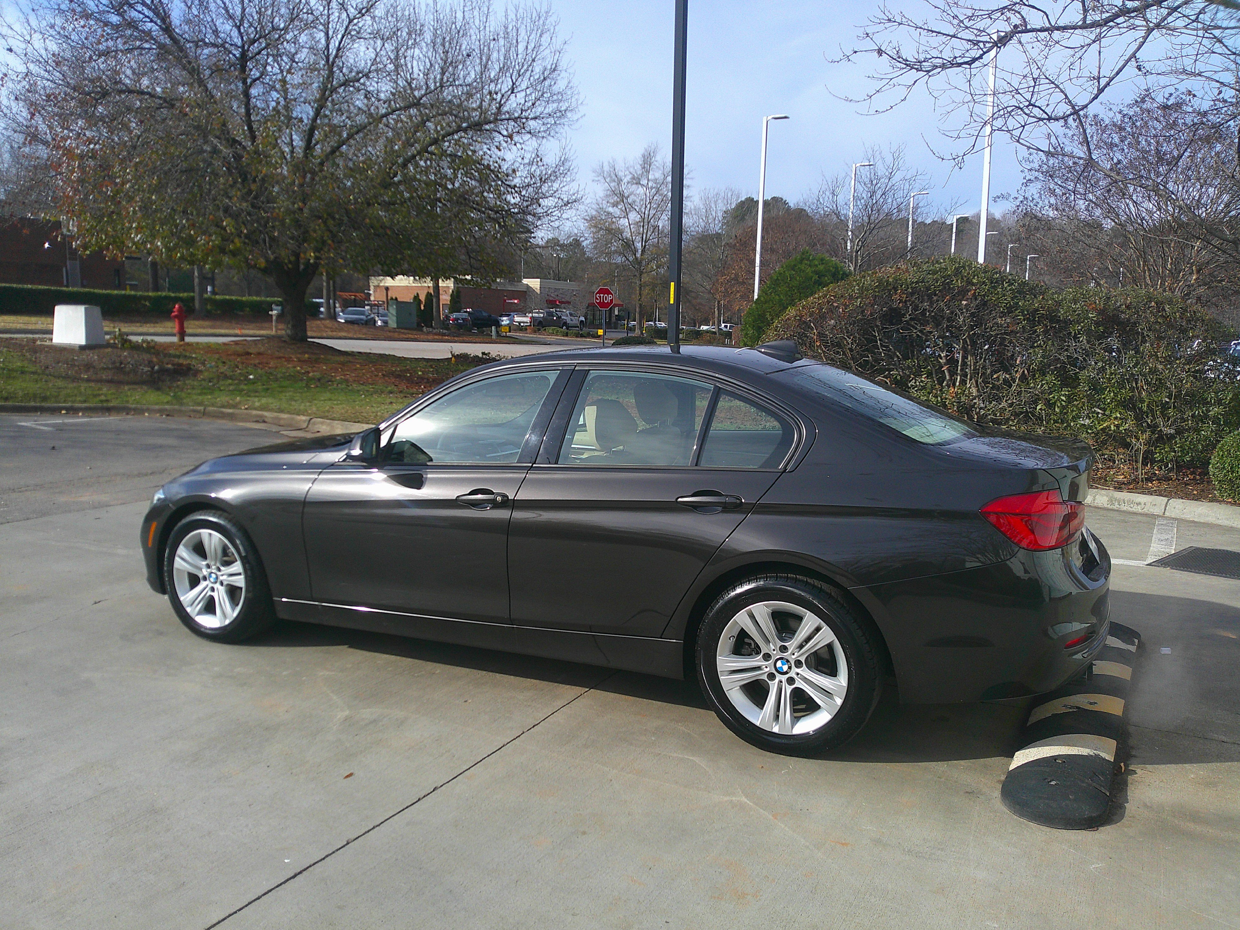 Used 2016 BMW 328i Sedan image 9
