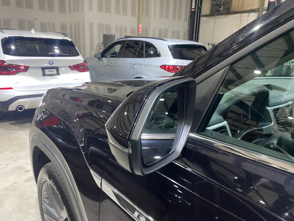 Used 2019 Volkswagen Atlas SEL R-Line FWD image 20