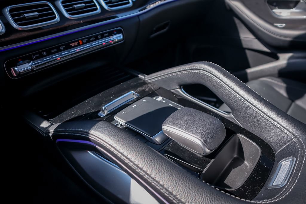 Used 2024 Mercedes-Benz GLE 350 4MATIC w/ 3rd Row Seat Package image 18