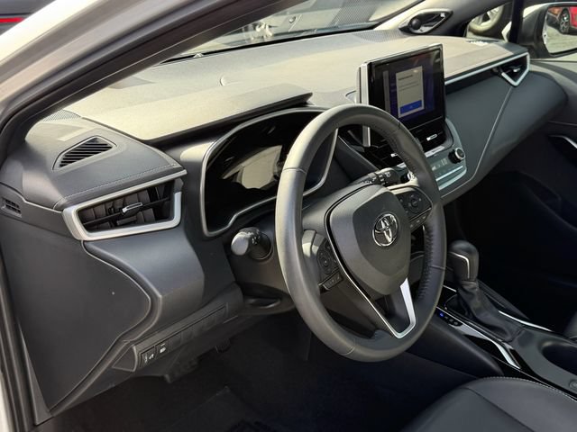 Used 2025 Toyota Corolla XSE FWD image 11