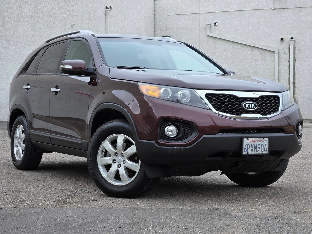 Used 2011 Kia Sorento LX w/ Convenience Pkg image 3