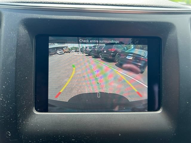 Used 2020 Jeep Cherokee Latitude FWD image 12