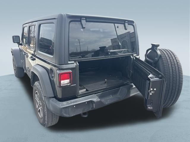 Used 2022 Jeep Wrangler Unlimited Sport image 11