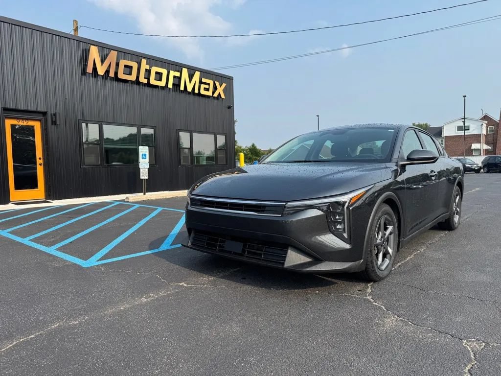 Used 2025 Kia K4
