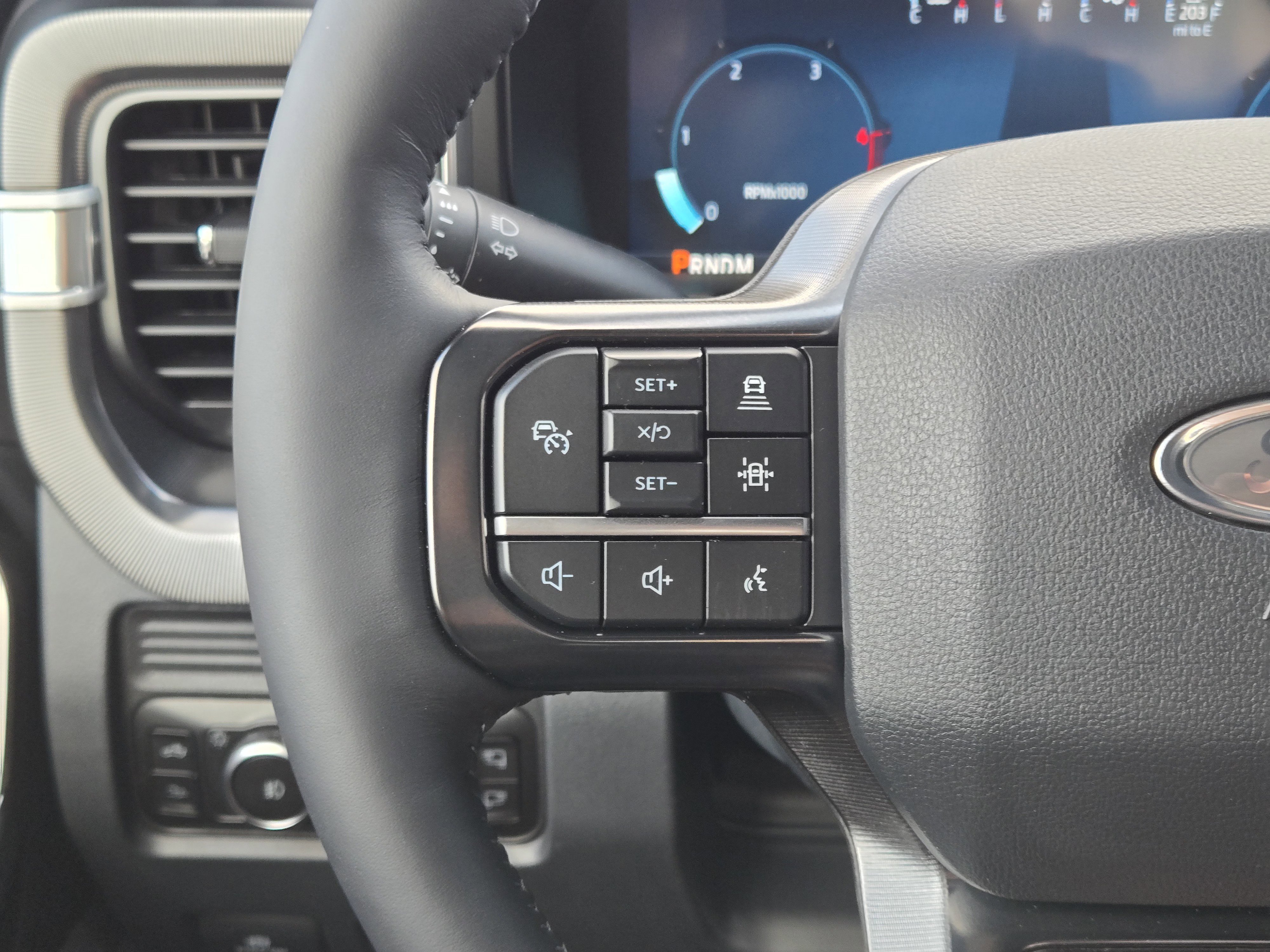 New 2026 Ford F250 Platinum image 27