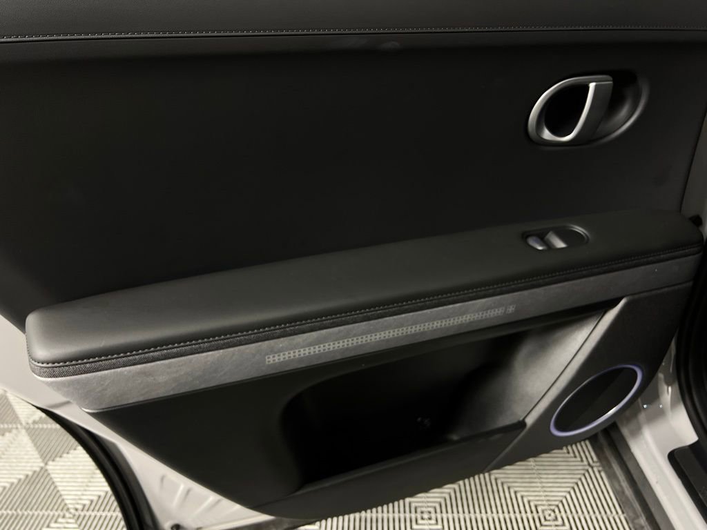 Used 2023 Hyundai Ioniq 5 Limited w/ Cargo Package image 28