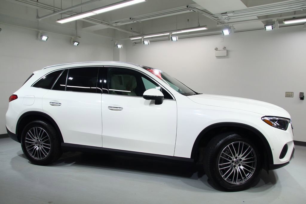 Certified 2026 Mercedes-Benz GLC 300 4MATIC image 12