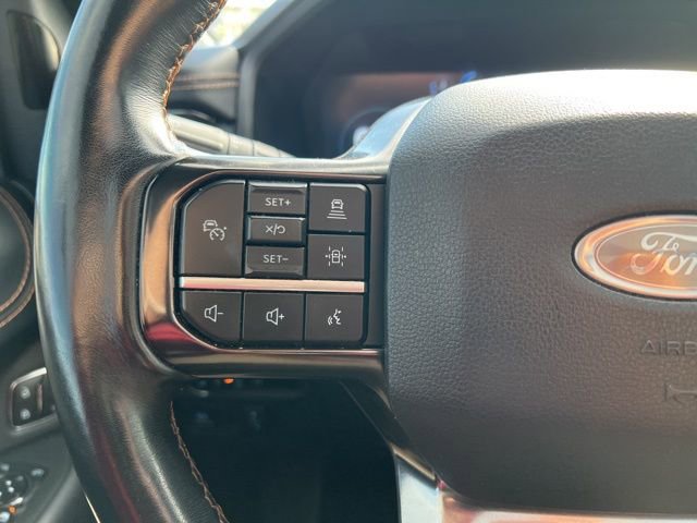 Used 2024 Ford Expedition Platinum AWD/4WD image 16