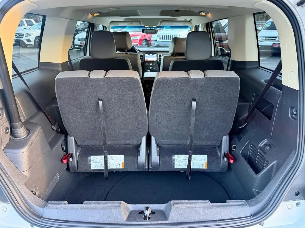 Used 2019 Ford Flex SEL w/ Equipment Group 202A AWD/4WD image 17