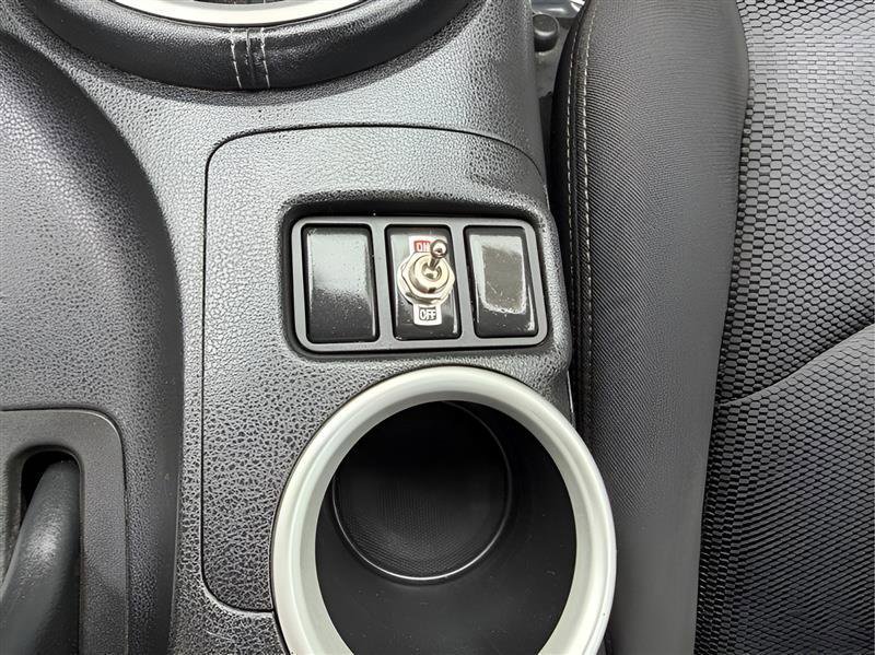 Used 2009 Nissan 370Z Coupe w/ Sport Pkg RWD image 22