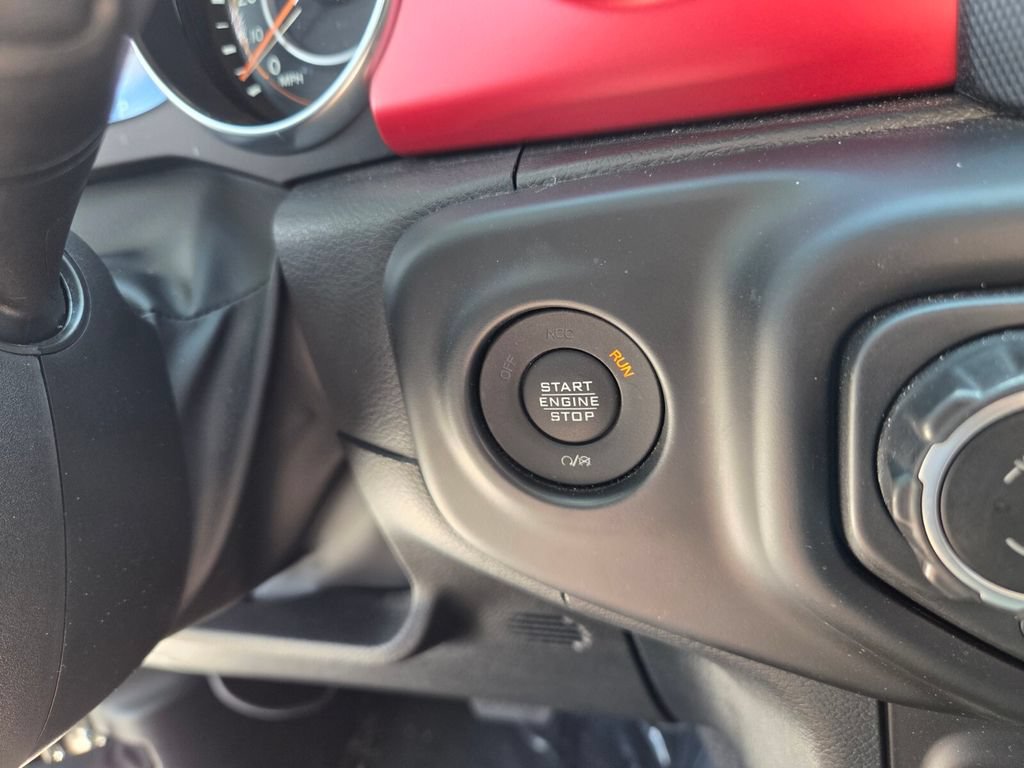 Used 2023 Jeep Gladiator Rubicon w/ LED Lighting Group AWD/4WD image 27