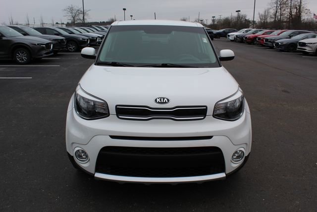 Used 2017 Kia Soul + image 9