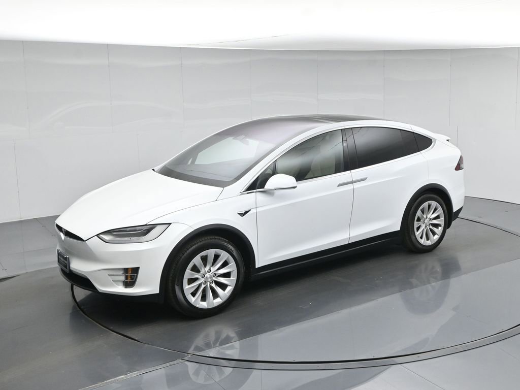 Used 2020 Tesla Model X Long Range image 36