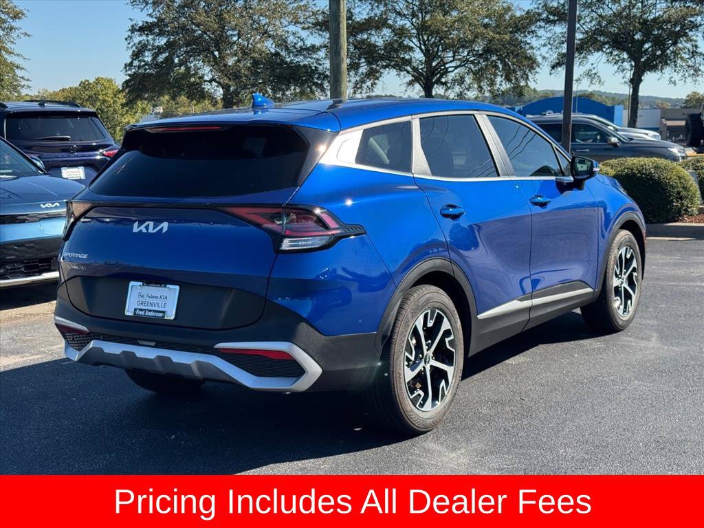 Certified 2024 Kia Sportage EX FWD image 3