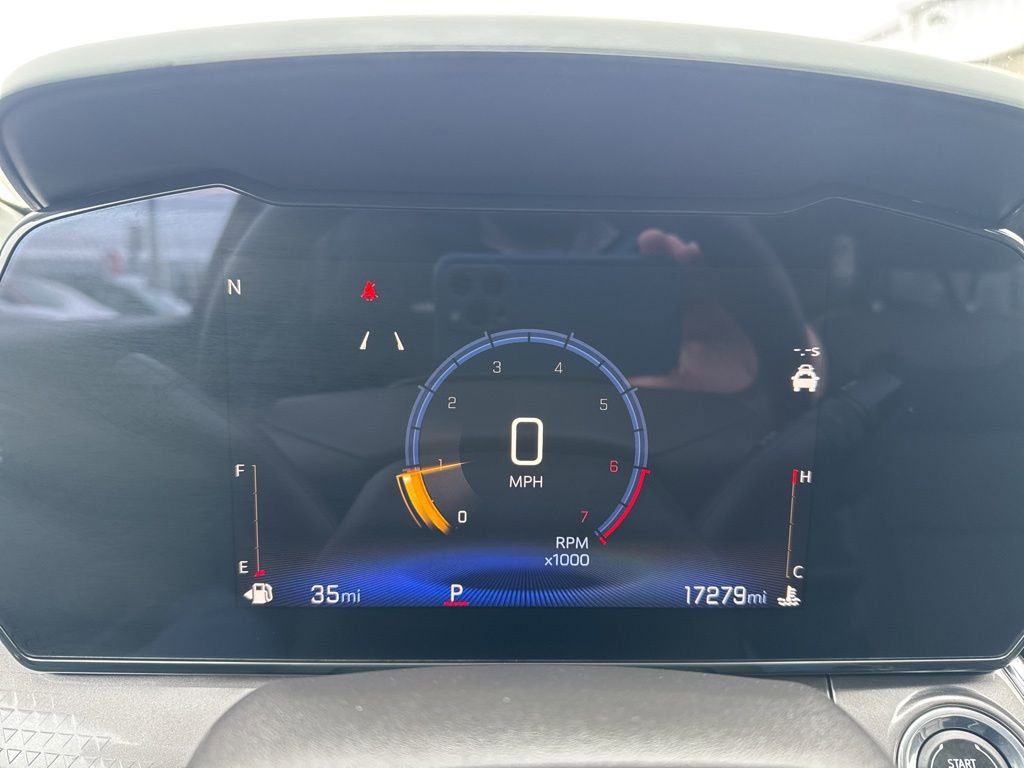 Used 2024 Chevrolet Trax ACTIV w/ Sunroof Package image 12