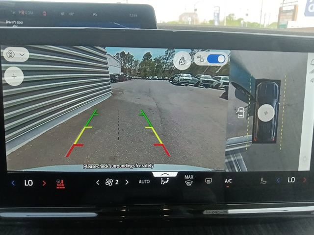 New 2026 Ford Expedition Platinum image 24