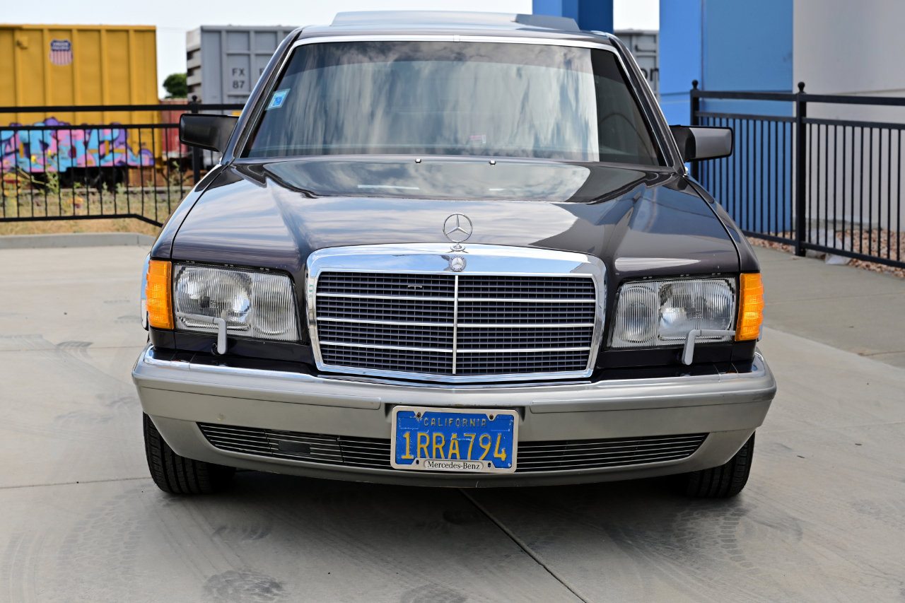Used 1986 Mercedes-Benz 560 SEL image 9