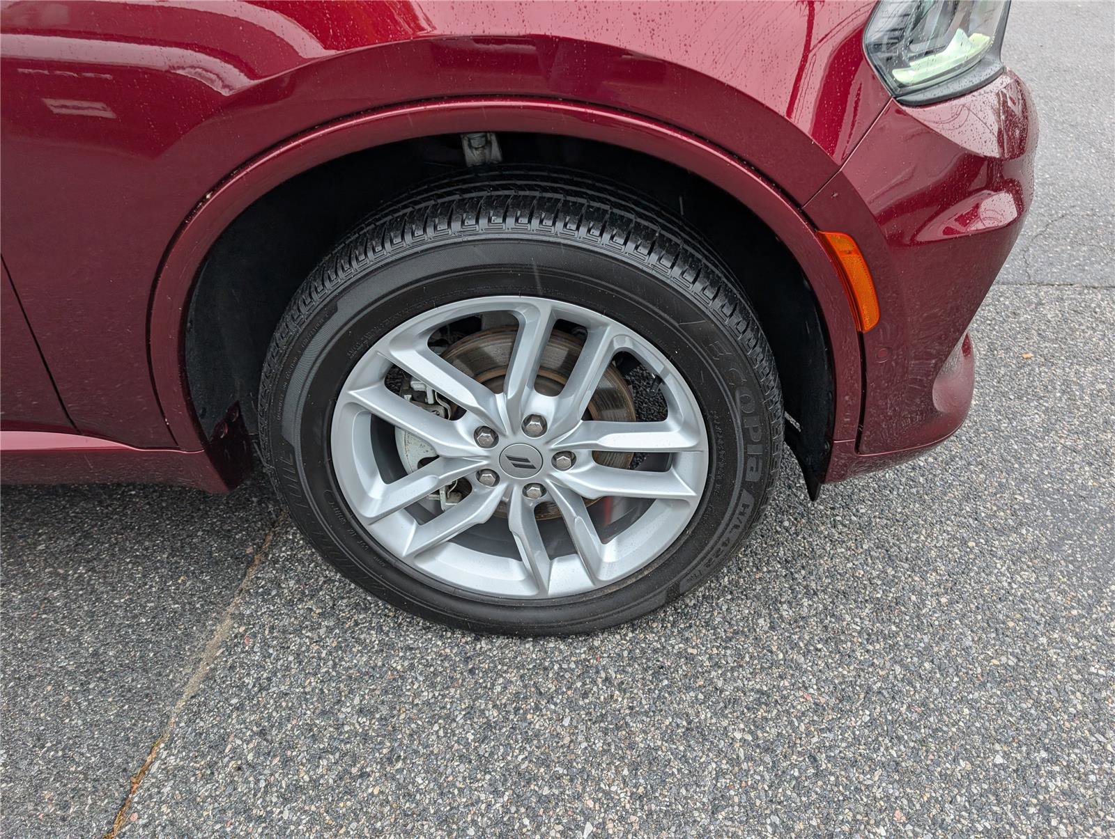Used 2024 Dodge Durango GT AWD/4WD image 5